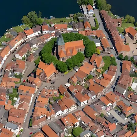 Am Kurpark Apartman *